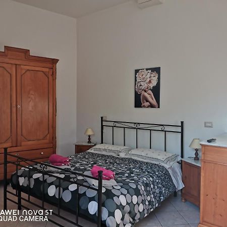 구스피니 L'Abete B&B 외부 사진